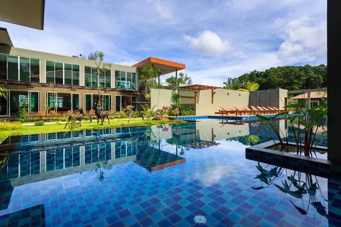 Swimming pool and courtyard