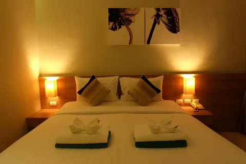 Deluxe double bedroom