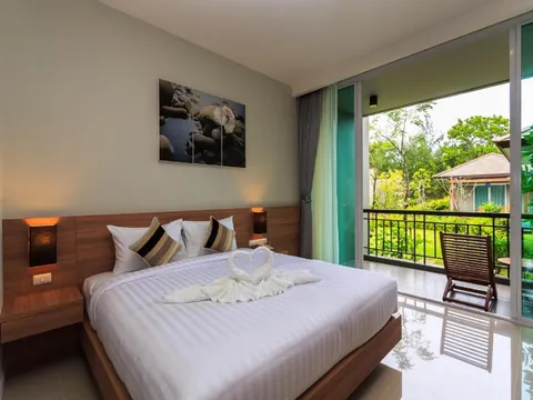 Superior bedroom and balcony